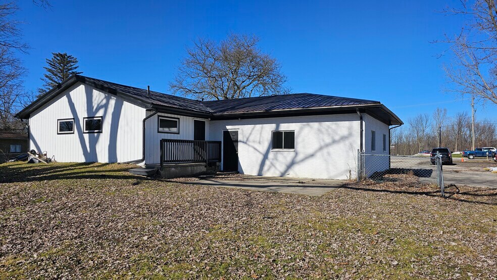 More Photos Of 9690 E M-36 Rd, Whitmore Lake Medical For Lease