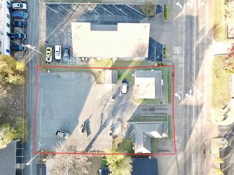 More Photos Of 514-518 E A St, Jenks Land For Sale