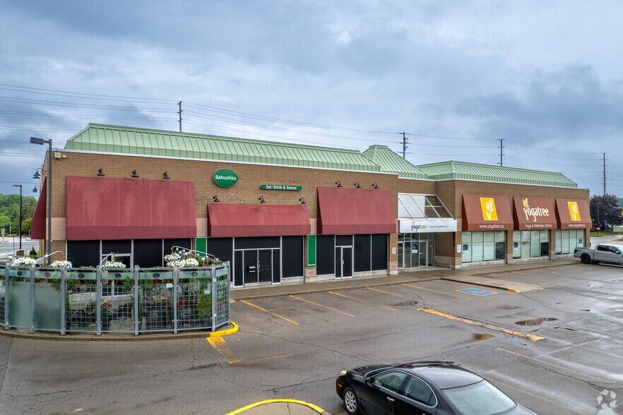 Primary Photo Of 9141-9151 Keele St, Concord Unknown For Lease
