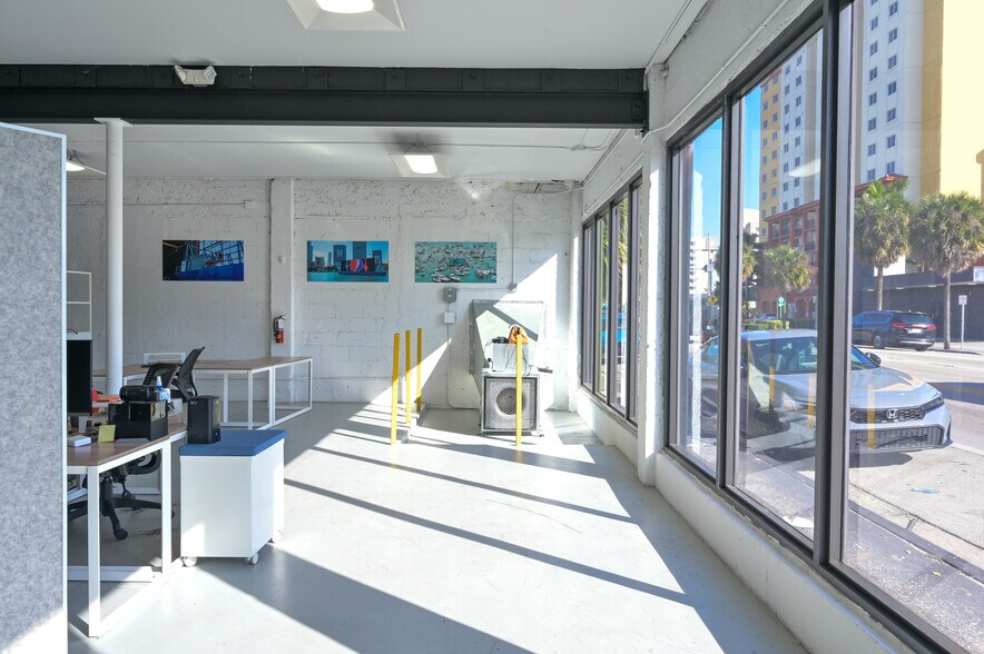More Photos Of 101-103 NE 79th St, Miami Loft Creative Space For Sale