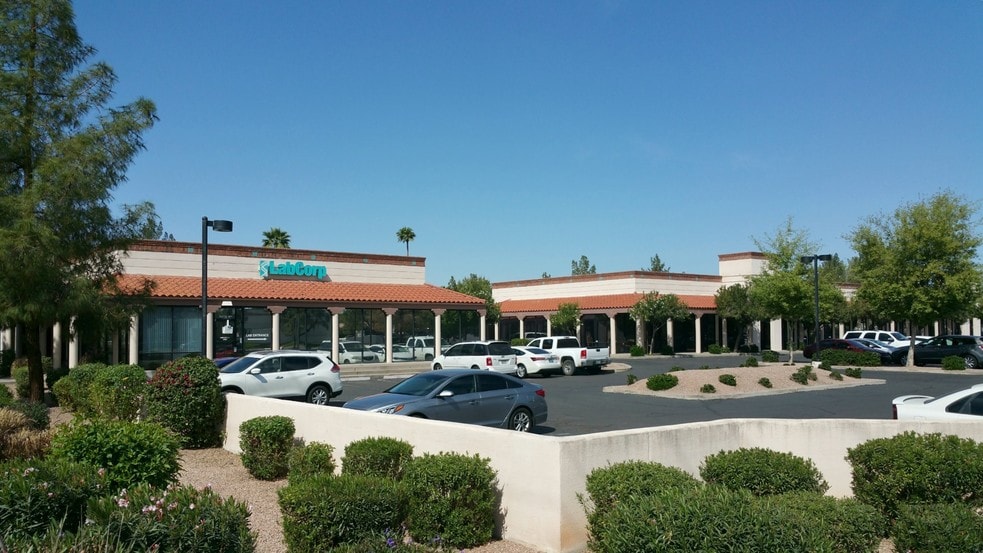 More Photos Of 3280 S Country Club Way, Tempe Unknown For Lease