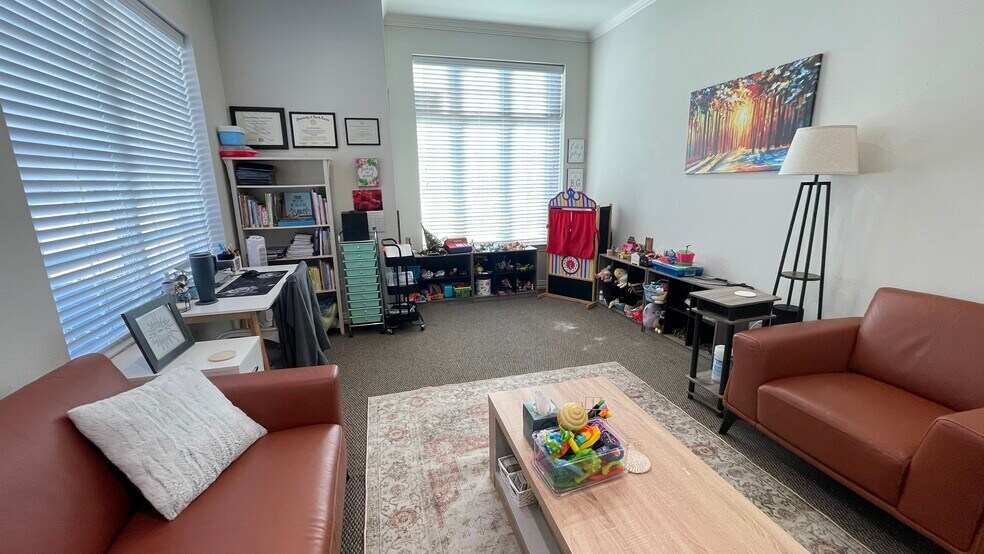 More Photos Of 8668 John Hickman Pky, Frisco Medical For Sale