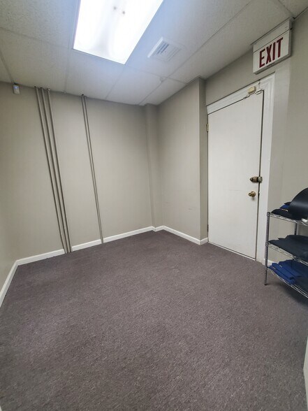 More Photos Of 1702-1704 John F Kennedy Blvd, Jersey City General Retail For Sale