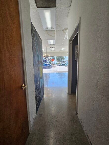 More Photos Of 5583-5597 W Pico Blvd, Los Angeles Unknown For Lease