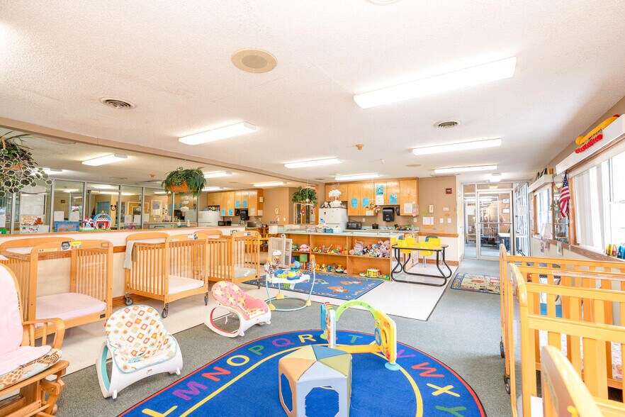 More Photos Of 2081 Mesa Valley Way, Austell Specialty For Sale