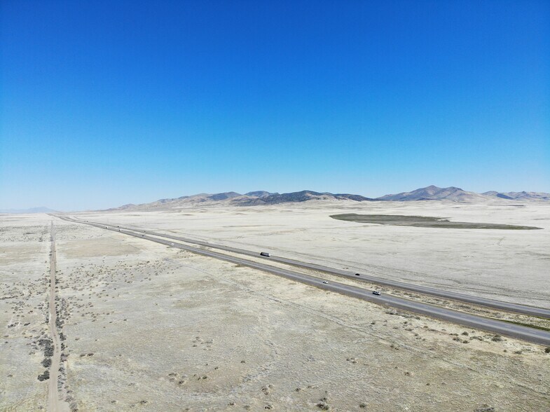 More Photos Of 6105 E Frontage Rd, Imlay Land For Lease