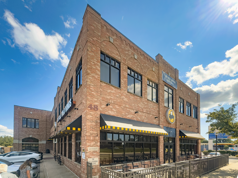 More Photos Of 48 Market St, Mount Clemens Office For Sale