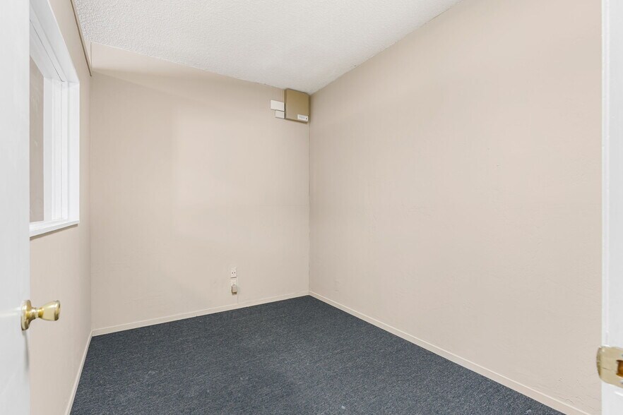 More Photos Of 77-89 Jackson St, Hayward Office For Lease