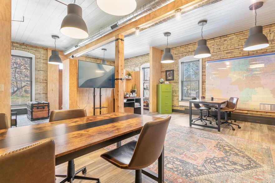 More Photos Of 1032 E Wayne St, South Bend Loft Creative Space For Lease