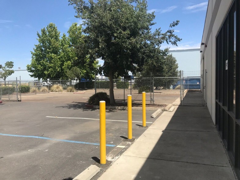 More Photos Of 6290 88th St, Sacramento Industrial For Sale