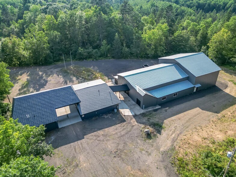 Primary Photo Of 5611 Highway 51, Hazelhurst Specialty For Sale