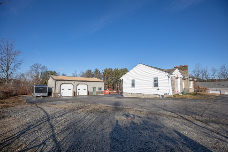 More Photos Of 1170 Hooksett Rd, Hooksett Auto Dealership For Lease