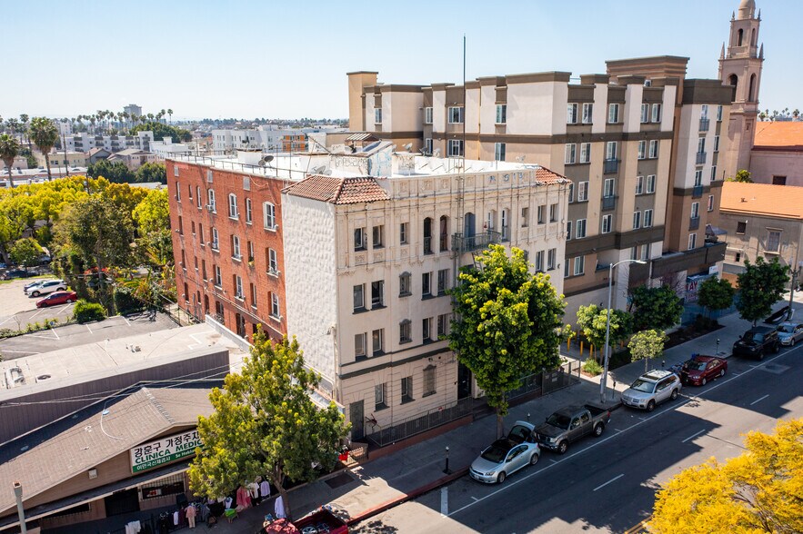 More Photos Of 2910 W 8th St, Los Angeles Apartments For Sale