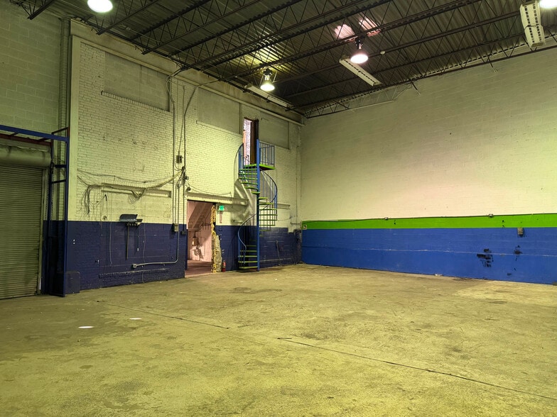 More Photos Of 1149 Watson St, Baltimore Warehouse For Sale