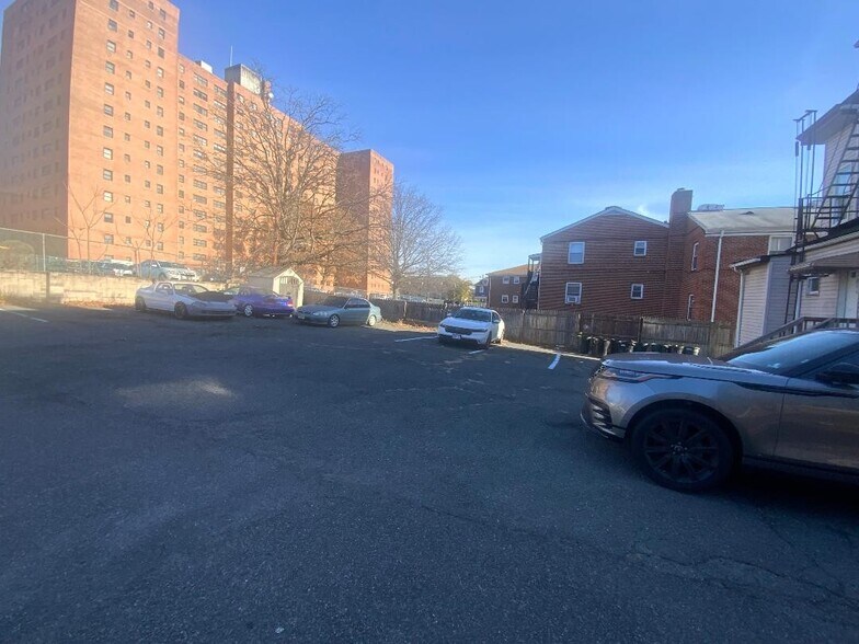 More Photos Of 225 Murray St, Elizabeth Apartments For Sale