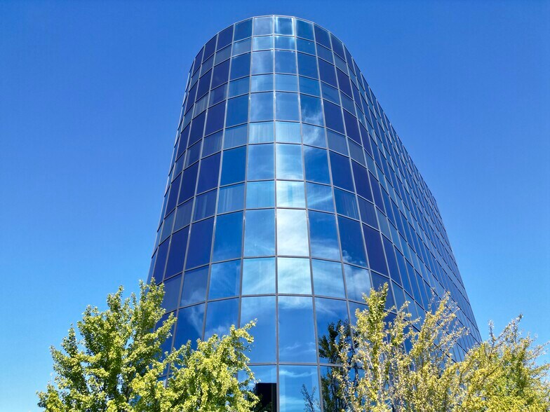 More Photos Of 11260 Chester Rd, Cincinnati Office For Lease