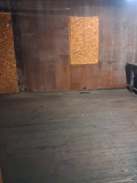 More Photos Of 30 Harker St, Mansfield Warehouse For Lease