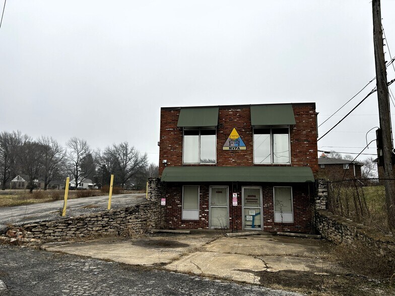 Primary Photo Of 3305 Blue Ridge Cutoff, Independence Office For Sale