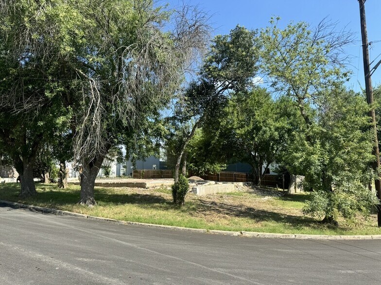 More Photos Of 127 Cloudhaven Dr, San Antonio Land For Sale