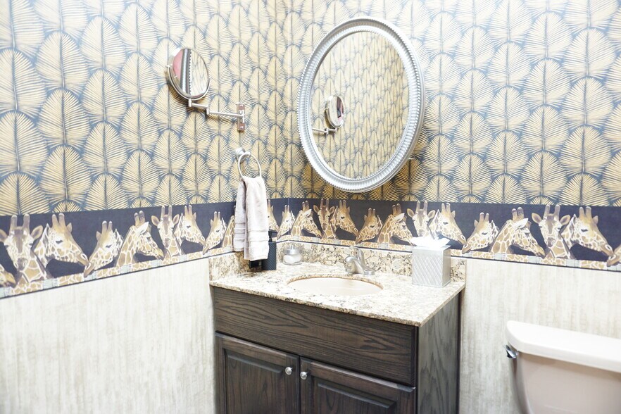 More Photos Of 4091 De Zavala Rd, San Antonio Medical For Sale