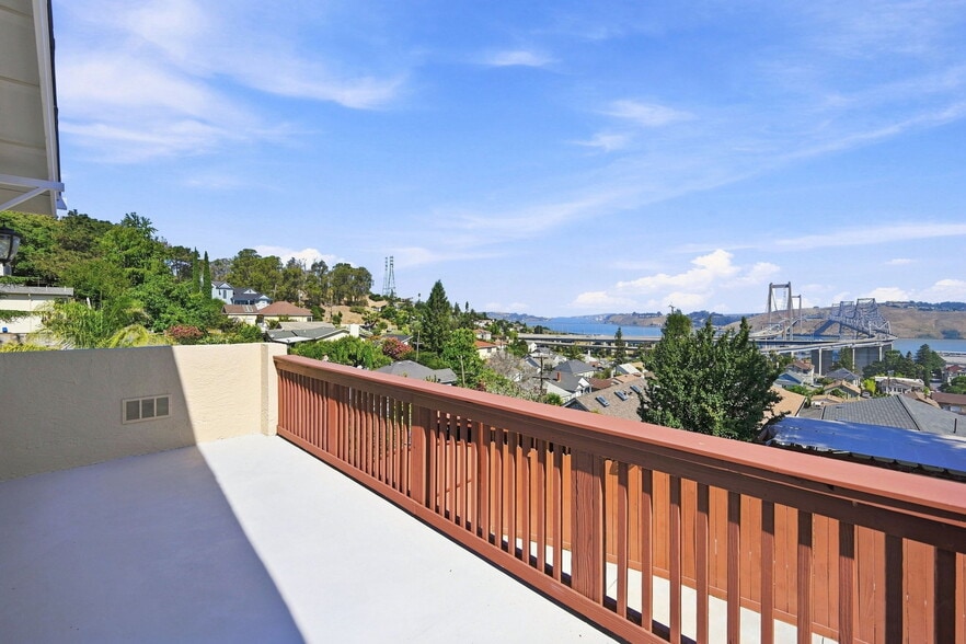 More Photos Of 1135 5th Ave, Crockett Apartments For Sale