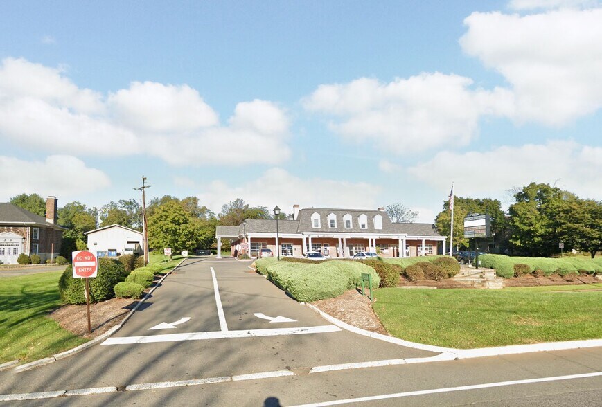 More Photos Of 2162 US Highway 206, Belle Mead Office For Lease