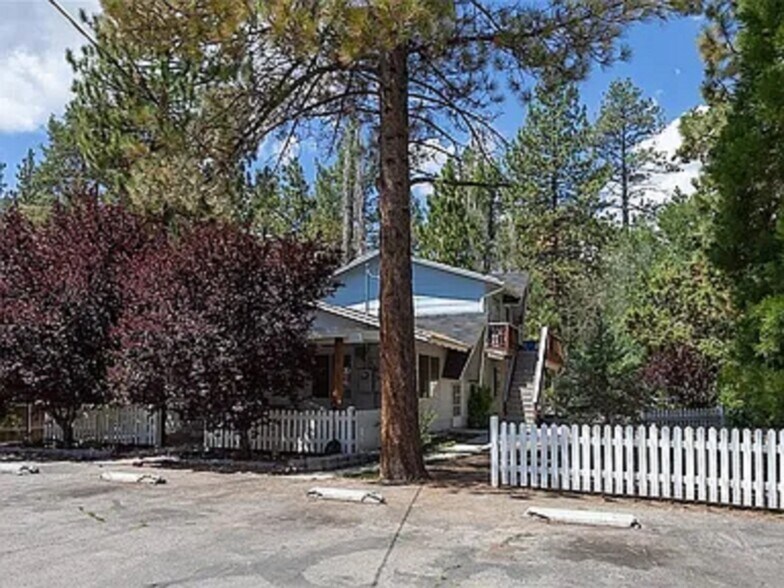 More Photos Of 1017 Greenway Dr, Big Bear City Multifamily For Sale