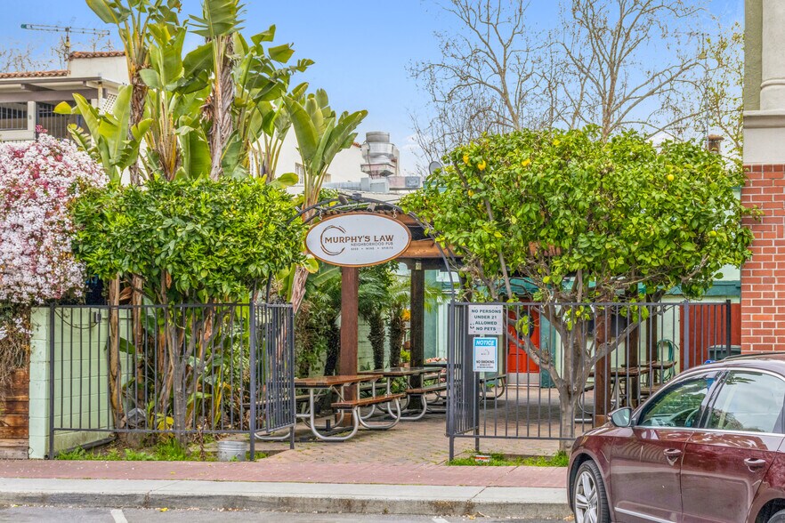 More Photos Of 135 S Murphy Ave, Sunnyvale Restaurant For Sale