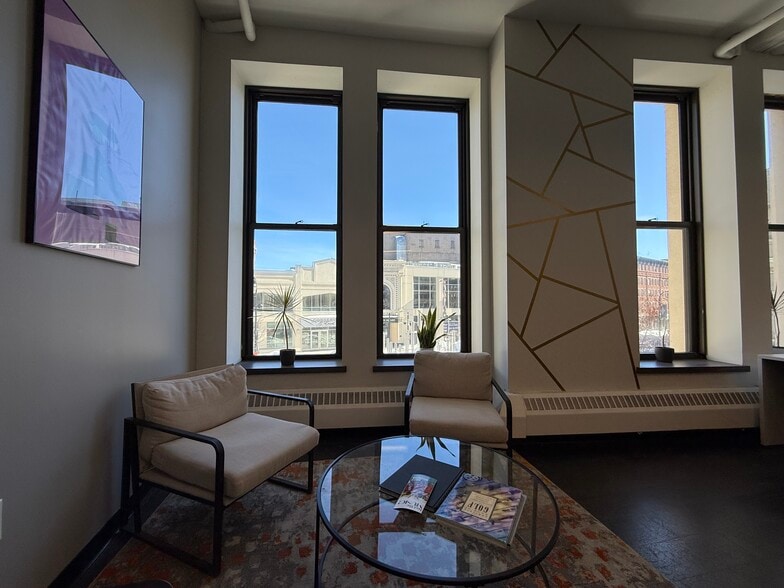 More Photos Of 554 Main St, Worcester Office For Lease