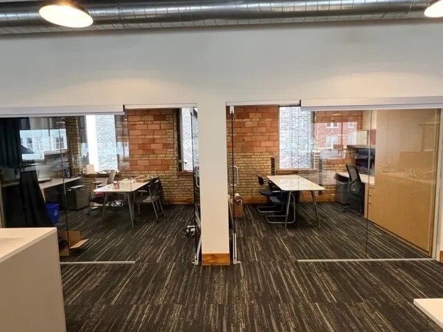 More Photos Of 101 S Washington St, Green Bay Loft Creative Space For Lease