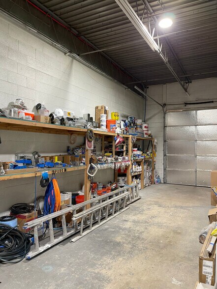 More Photos Of 2496 W 2nd Ave, Denver Warehouse For Lease