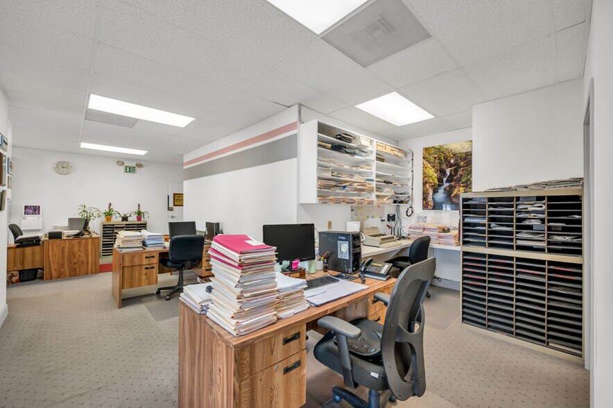 More Photos Of 2301-2323 Noriega St, San Francisco Medical For Sale