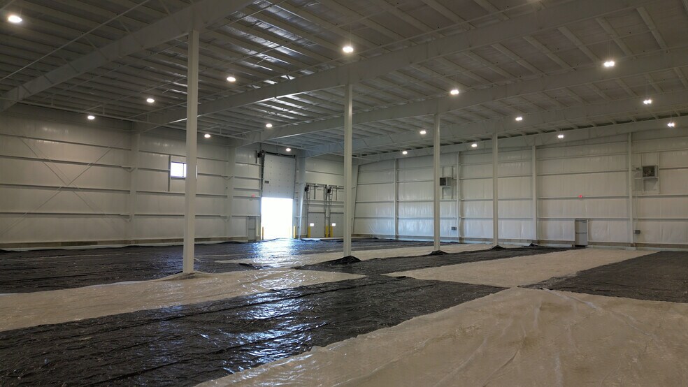 More Photos Of 1820 Baker Drive, Ossian Distribution For Lease
