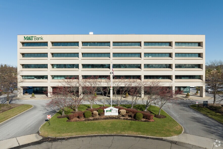 More Photos Of 45 Eisenhower Dr, Paramus Medical For Lease