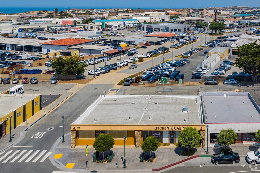 More Photos Of 805-815 Broadway Ave, Seaside Storefront For Sale