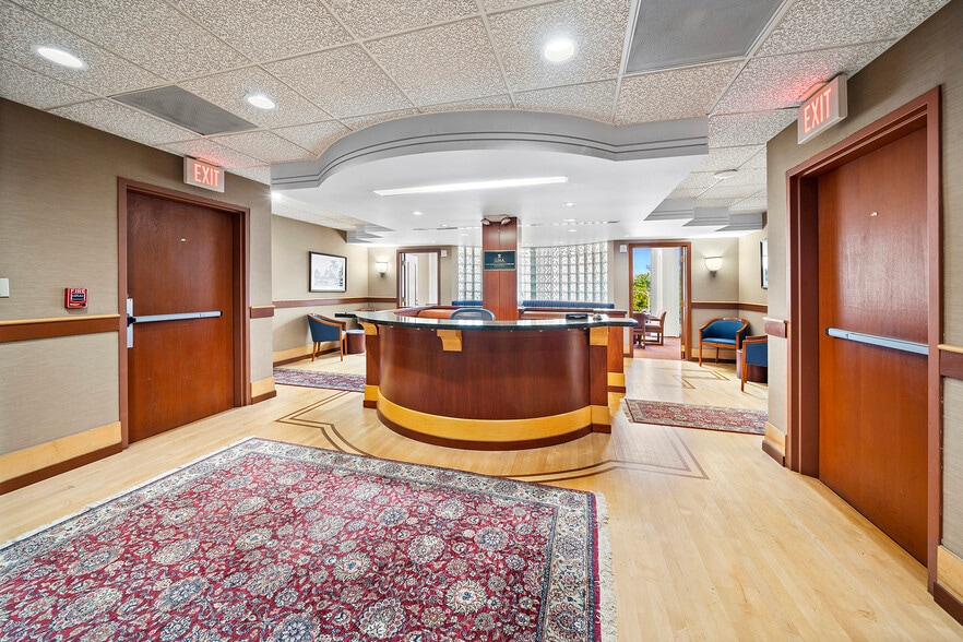 More Photos Of 420 S Dixie Hwy, Coral Gables Loft Creative Space For Sale