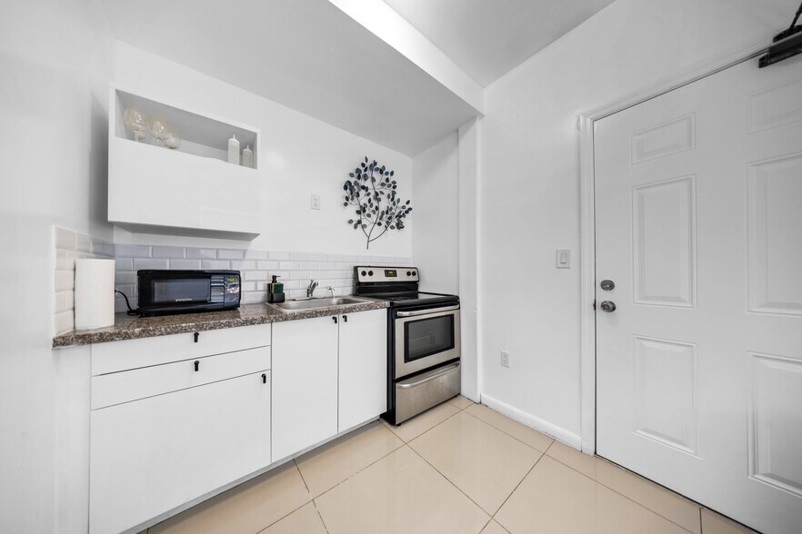 More Photos Of 268 NW 34th St, Miami Apartments For Sale