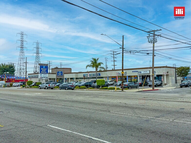 More Photos Of 17601-17615 Lakewood Blvd, Bellflower Unknown For Lease