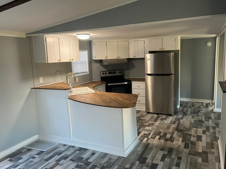 More Photos Of 7322 Highway 122 E, Ray City Manufactured Housing Mobile Home Park For Sale