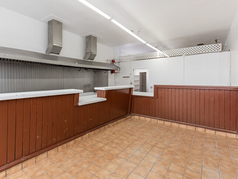 More Photos Of 202-204 E Imperial Ave, El Segundo Storefront For Lease