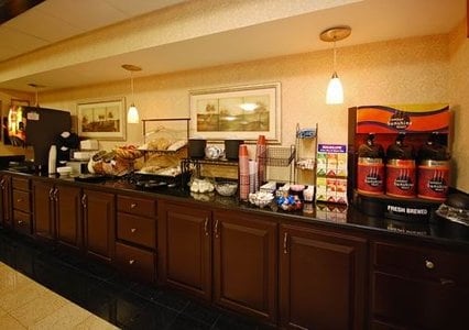 More Photos Of 1335 Mcree St, Memphis Hotel For Sale