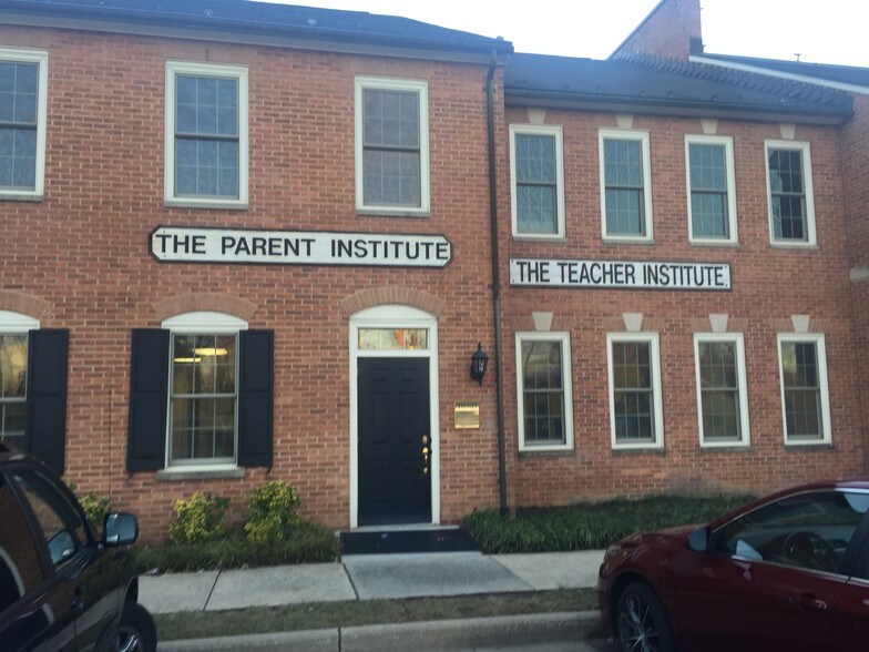 More Photos Of 10503-10529 Braddock Rd, Fairfax Office For Lease