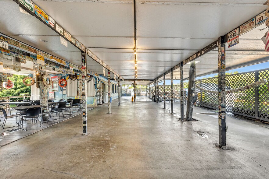 More Photos Of 58000 Card Sound Rd, Key Largo Restaurant For Sale