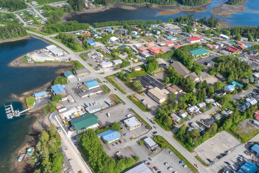 More Photos Of 400 JS Dr, Craig Flex For Sale