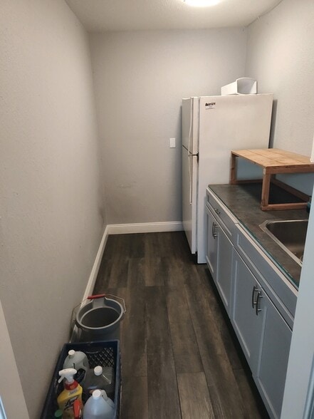 More Photos Of 1018 Shary Cir, Concord Warehouse For Lease