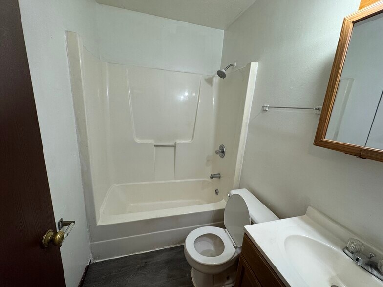 More Photos Of , Cahokia Multifamily For Sale