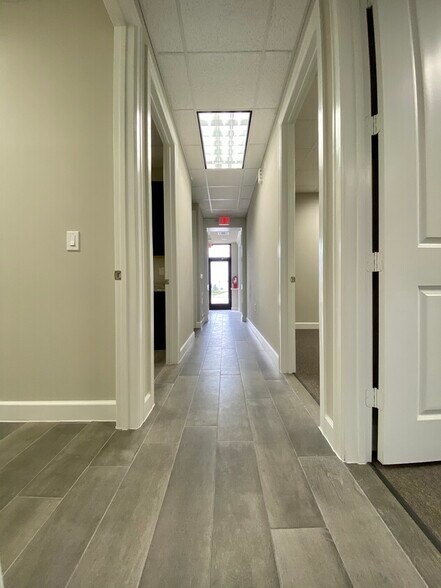 More Photos Of 23410 Grand Reserve Dr, Katy Office For Sale