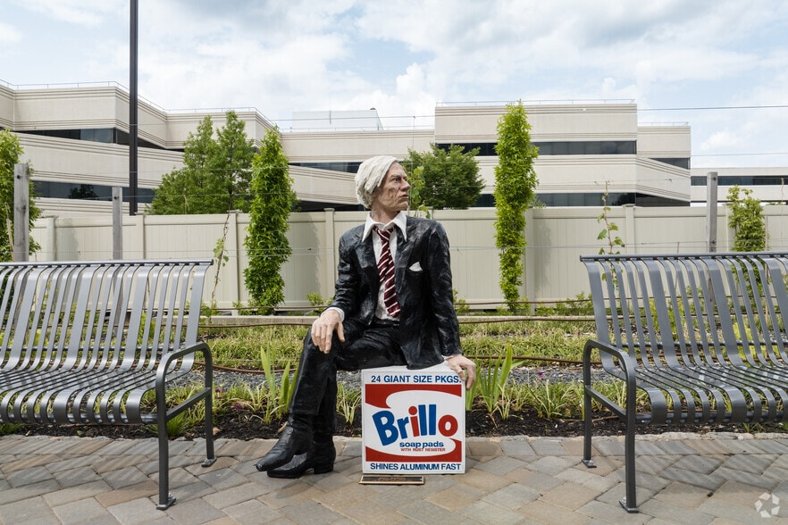 More Photos Of 1441 South Ave, Staten Island Office For Lease