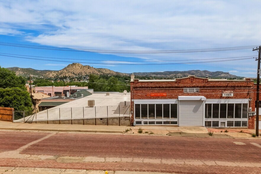 More Photos Of 422-426 E Main St, Trinidad Auto Dealership For Sale