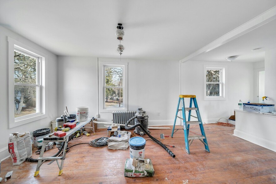 More Photos Of 10 Us Highway 46, Hackettstown Freestanding For Sale